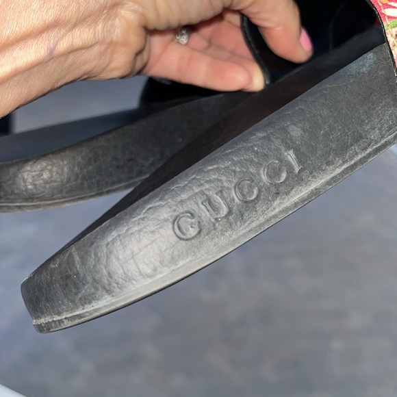 Gucci Bloom Slides 9.5-10 - Picture 5 of 8
